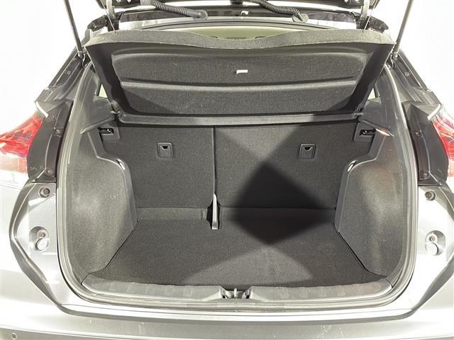 【トランクルーム】トランクルームにもしっかり荷物も積み込めます！！