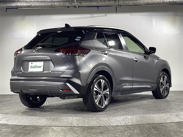 店舗にて現車の確認もできますので、お電話で在庫のご確認の上是非ご来店くださいませ！！！