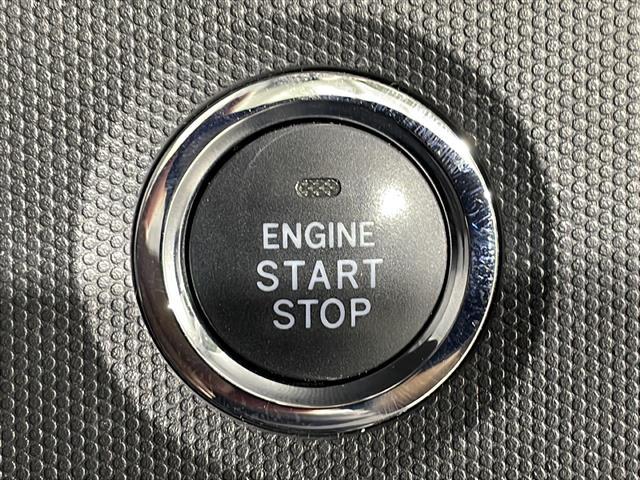 【スマートキー（エンジンスタートストップスイッチ）】スマートキー（電子キー）を持っていれば、スイッチを押すだけでエンジンをかけることができます！