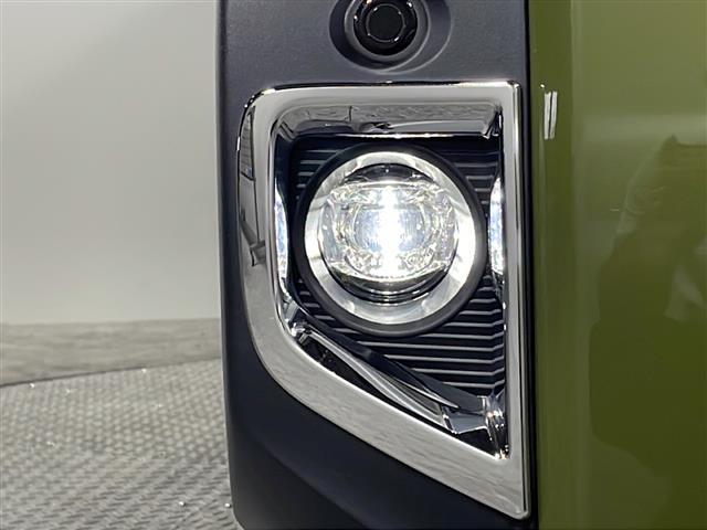 【　フォグランプ　】日本語で霧灯（むとう）と呼ばれるフォグランプは、その名の通り濃い霧が発生した際などに点灯させて、視界を確保する重要なランプです！