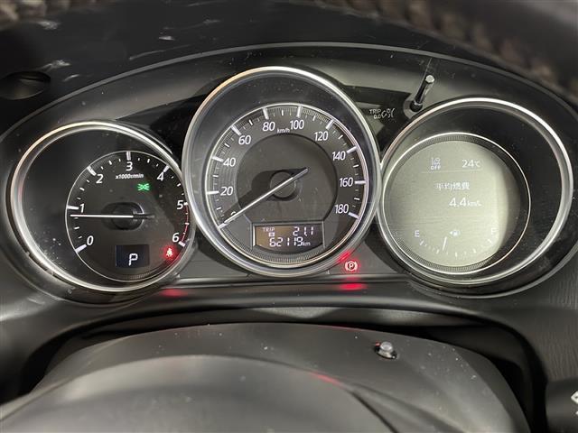 【スピードメーター】メーターがシンプルで見やすく運転しやすいですね！