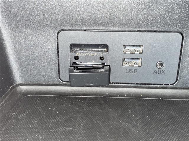 店舗にて現車の確認もいただけますので、お電話で在庫のご確認の上是非ご来店くださいませ！！！