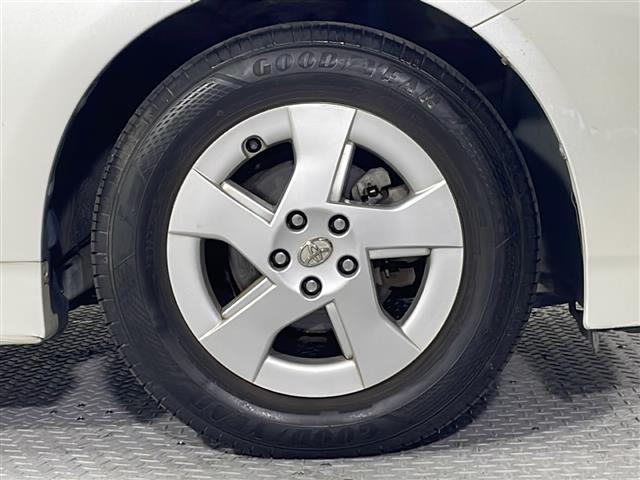 【タイヤ・ホイール】足回りもかっこよく決まってます！社外のアルミやスタッドレスタイヤも取り扱いございますドレスアップもカスタマイズもお任せください！