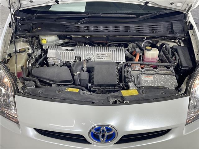 【エンジンルーム】エンジンの調子は良好です！ご納車前にはしっかりとオイル交換・その他油種類の点検補充をさせて頂きます。また、ガリバーでは修復歴のある車は販売いたしません。