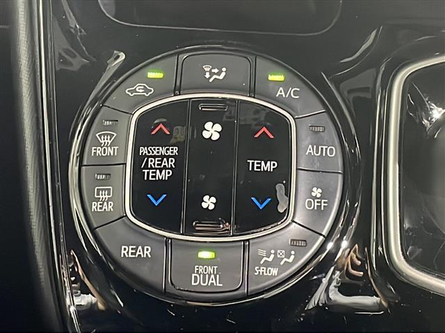 【オートエアコン】車内温度を感知して自動で温度調整をしてくれるのでいつでも快適な車内空間を創り上げます！
