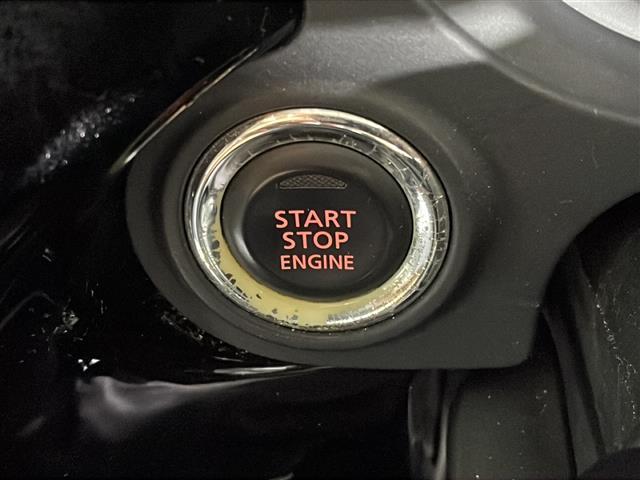 【キーレス】ボタンひとつでドアの開閉が可能で便利です！