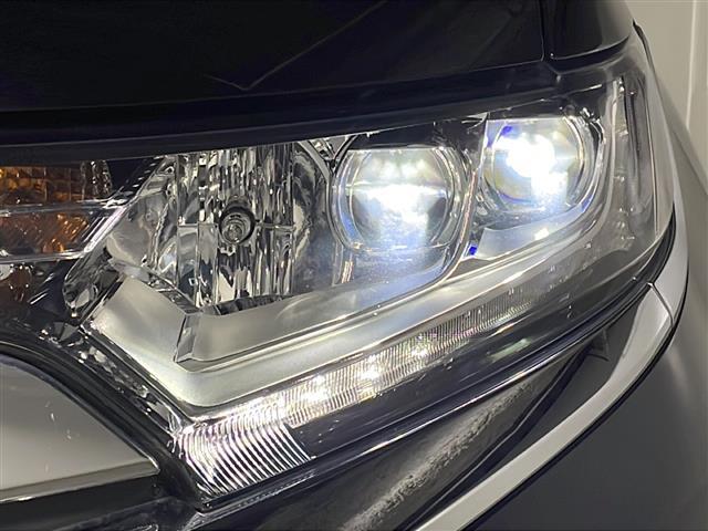 【ライト・ランプ】悪天候や夜間の走行も視界良好で安心してお乗りいただけます。ヘッドライト・ホイール・フロントガラスなど色々な部分コーティングをご用意しております。ぜひご相談ください。
