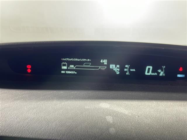 【　メーター　】メーターまわりも鮮やかに照らし出され、デザイン、安全性ともにバッチリですね♪