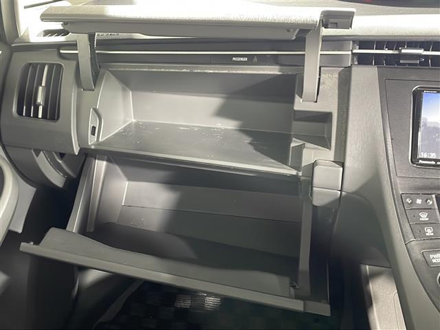 店舗にて現車の確認もいただけますので、お電話で在庫のご確認の上是非ご来店くださいませ！！！