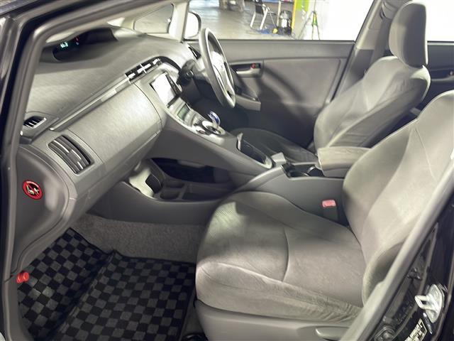 【　フロントシート　】使えるフロントシートで快適ドライブ♪