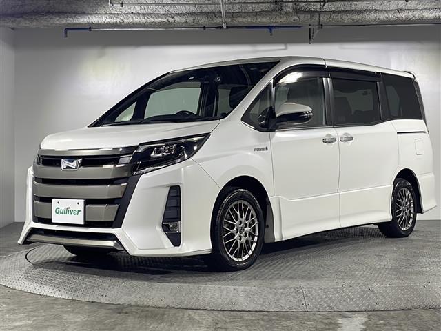 ノア ハイブリッドＳｉ　ダブルバイビー　禁煙車　７人乗り　純正９インチナビ　フルセグＴＶ　ＣＤ　ＤＶＤ　Ｂｌｕｅｔｏｏｔｈ　純正フリップダウンモニター　両側パワースライドドア　前後ドライブレコーダー　ビルトインＥＴＣ２．０　サンシェード（33枚目）