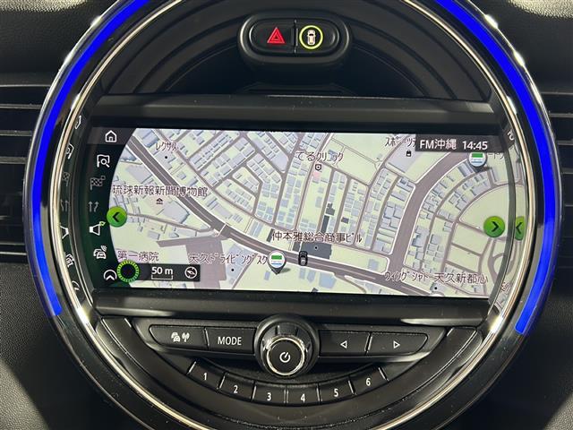 【　ナビゲーション　】ナビゲーションシステム装備なので不慣れな場所へのドライブも快適にして頂けます♪