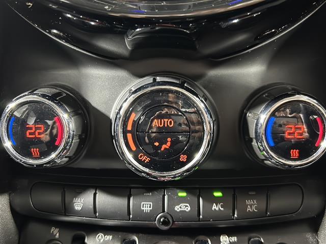 【　オートエアコン　】車内温度を感知して自動で温度調整をしてくれるのでいつでも快適な車内空間を創り上げます！