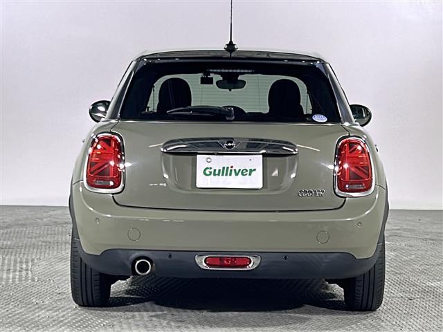 店舗にて現車の確認もいただけますので、お電話で在庫のご確認の上是非ご来店くださいませ。