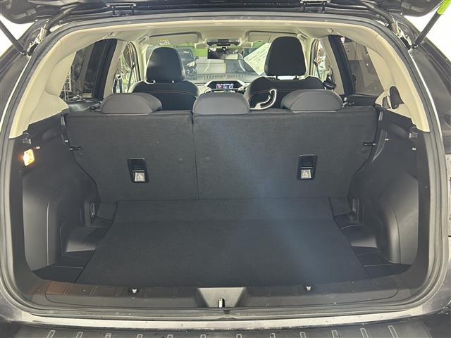 ＸＶ ２．０ｉ－Ｌ　アイサイト　禁煙車　アイサイト　純正８インチナビ　ＣＤ　ＤＶＤ　Ｂｌｕｅｔｏｏｔｈ　フルセグＴＶ　レーダークルーズコントロール　ブラインドスポットモニター　純正フロアマット　革巻きステアリング　ＬＥＤヘッドライト（26枚目）