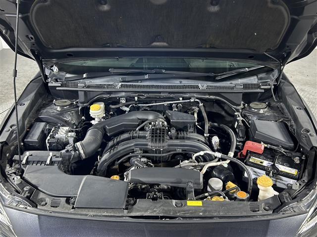 ＸＶ ２．０ｉ－Ｌ　アイサイト　禁煙車　アイサイト　純正８インチナビ　ＣＤ　ＤＶＤ　Ｂｌｕｅｔｏｏｔｈ　フルセグＴＶ　レーダークルーズコントロール　ブラインドスポットモニター　純正フロアマット　革巻きステアリング　ＬＥＤヘッドライト（42枚目）