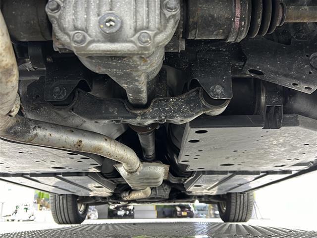 ＸＶ ２．０ｉ－Ｌ　アイサイト　禁煙車　アイサイト　純正８インチナビ　ＣＤ　ＤＶＤ　Ｂｌｕｅｔｏｏｔｈ　フルセグＴＶ　レーダークルーズコントロール　ブラインドスポットモニター　純正フロアマット　革巻きステアリング　ＬＥＤヘッドライト（43枚目）