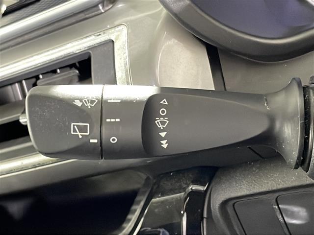 店舗にて現車の確認もいただけますので、お電話で在庫のご確認の上是非ご来店くださいませ！！！