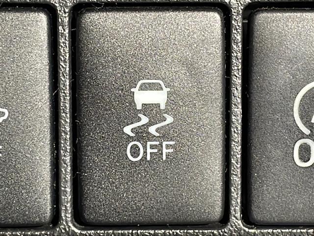 店舗にて現車の確認もいただけますので、お電話で在庫のご確認の上是非ご来店くださいませ！！！