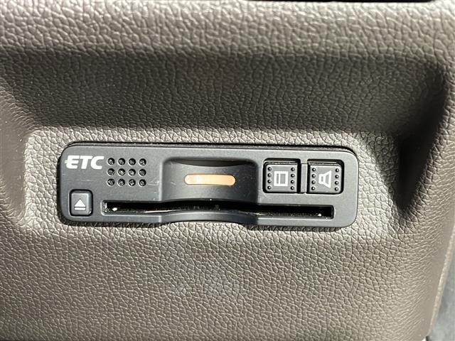 フリードハイブリッド ハイブリッド・Ｇホンダセンシング　県外仕入れ　禁煙車　６名乗り　純正ナビ　ワンセグ　ＣＤ　Ｂｌｕｅｔｏｏｔｈ　両側パワースライドドア　ホンダセンシング　クルーズコントロール　ビルトインＥＴＣ　スマートキー　スペアキー１本（18枚目）