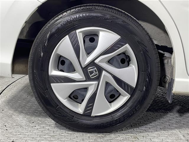 フリードハイブリッド ハイブリッド・Ｇホンダセンシング　県外仕入れ　禁煙車　６名乗り　純正ナビ　ワンセグ　ＣＤ　Ｂｌｕｅｔｏｏｔｈ　両側パワースライドドア　ホンダセンシング　クルーズコントロール　ビルトインＥＴＣ　スマートキー　スペアキー１本（38枚目）