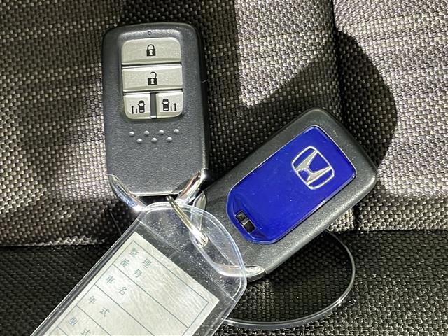 フリードハイブリッド ハイブリッド・Ｇホンダセンシング　県外仕入れ　禁煙車　６名乗り　純正ナビ　ワンセグ　ＣＤ　Ｂｌｕｅｔｏｏｔｈ　両側パワースライドドア　ホンダセンシング　クルーズコントロール　ビルトインＥＴＣ　スマートキー　スペアキー１本（40枚目）