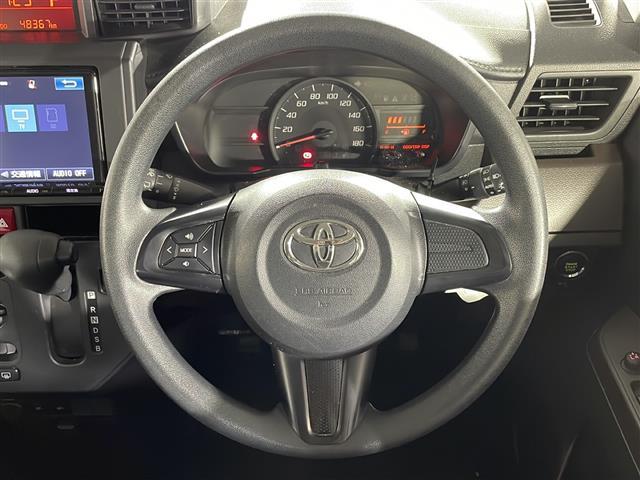 ルーミー Ｘ　Ｓ　県外仕入れ　禁煙車　純正９インチナビ　ビルトインＥＴＣ　ドライブレコーダー　シートヒーター　ステアリングリモコン　バックカメラ　プッシュスタート　ヘッドライトレベライザー（7枚目）