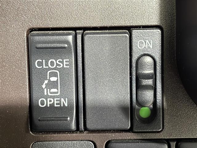 ルーミー Ｘ　Ｓ　県外仕入れ　禁煙車　純正９インチナビ　ビルトインＥＴＣ　ドライブレコーダー　シートヒーター　ステアリングリモコン　バックカメラ　プッシュスタート　ヘッドライトレベライザー（14枚目）