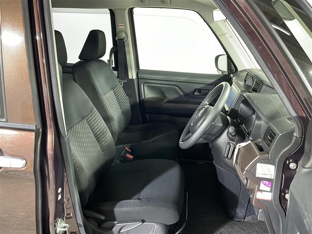 ルーミー Ｘ　Ｓ　県外仕入れ　禁煙車　純正９インチナビ　ビルトインＥＴＣ　ドライブレコーダー　シートヒーター　ステアリングリモコン　バックカメラ　プッシュスタート　ヘッドライトレベライザー（20枚目）