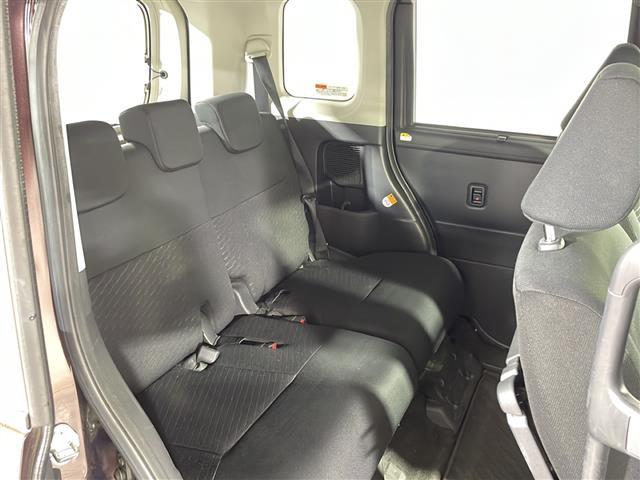 ルーミー Ｘ　Ｓ　県外仕入れ　禁煙車　純正９インチナビ　ビルトインＥＴＣ　ドライブレコーダー　シートヒーター　ステアリングリモコン　バックカメラ　プッシュスタート　ヘッドライトレベライザー（21枚目）