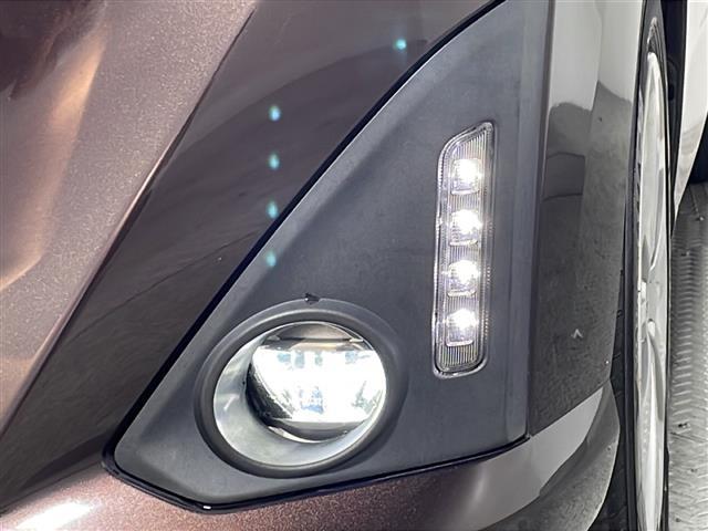 ルーミー Ｘ　Ｓ　県外仕入れ　禁煙車　純正９インチナビ　ビルトインＥＴＣ　ドライブレコーダー　シートヒーター　ステアリングリモコン　バックカメラ　プッシュスタート　ヘッドライトレベライザー（37枚目）