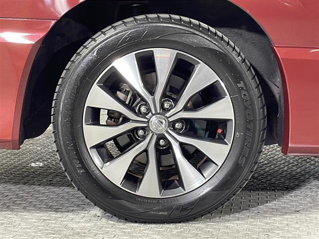 【タイヤ・ホイール】足回りもかっこよく決まってます！社外のアルミやスタッドレスタイヤも取り扱いございますドレスアップもカスタマイズもお任せください！