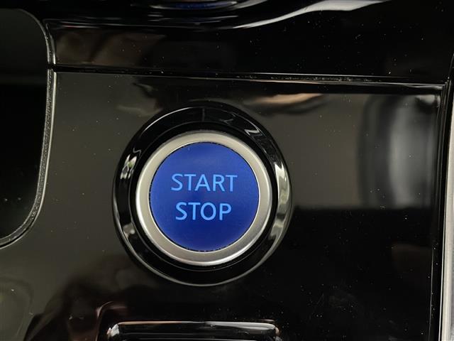 【スマートキー（エンジンスタートストップスイッチ）】スマートキー（電子キー）を持っていれば、スイッチを押すだけでエンジンをかけることができます！