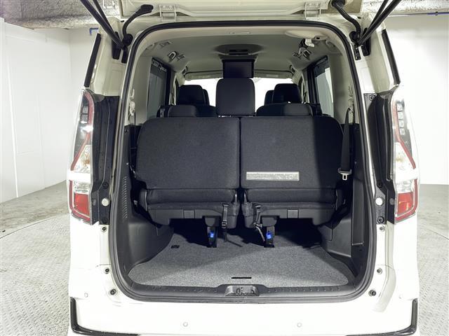 【トランクルーム】トランクルームにもしっかり荷物も積み込めます！！