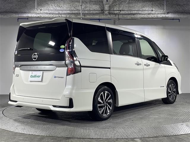 店舗にて現車の確認もできますので、お電話で在庫のご確認の上是非ご来店くださいませ！！！／／