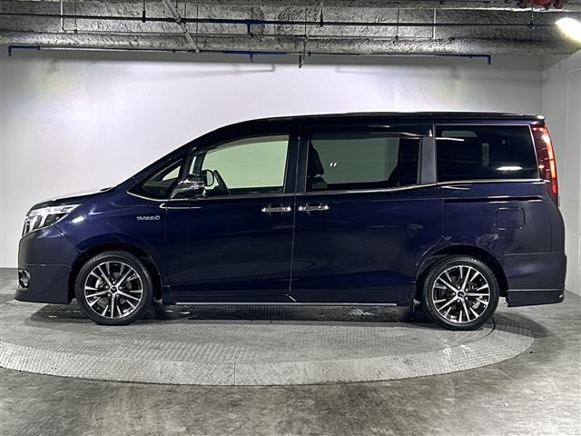 店舗にて現車の確認もできますので、お電話で在庫のご確認の上是非ご来店くださいませ！！！