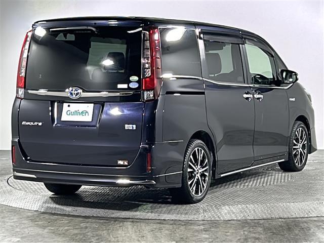 店舗にて現車の確認もできますので、お電話で在庫のご確認の上是非ご来店くださいませ！！！