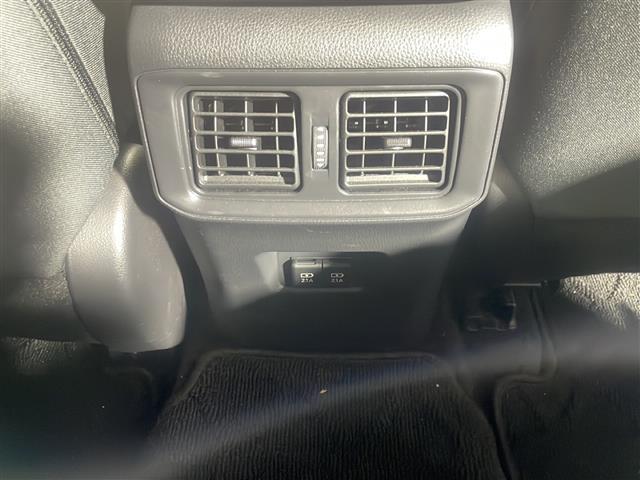 店舗にて現車の確認もいただけますので、お電話で在庫のご確認の上是非ご来店くださいませ！！！