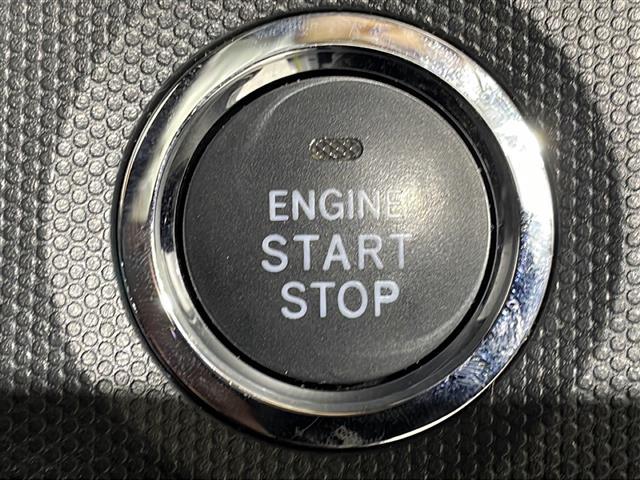 【スマートキー（エンジンスタートストップスイッチ）】スマートキー（電子キー）を持っていれば、スイッチを押すだけでエンジンをかけることができます！