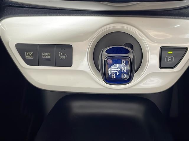 店舗にて現車の確認もいただけますので、お電話で在庫のご確認の上是非ご来店くださいませ！！！