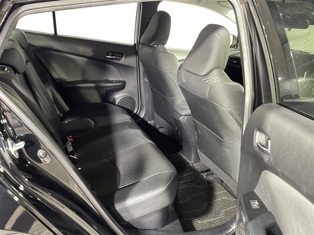 【　セカンドシート　】２列目も広々お乗りいただけます♪