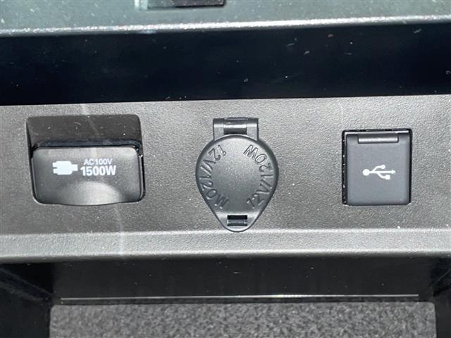 アルファードハイブリッド SR Cパッケージ 禁煙車 7人乗り 純正メーカーナビ(BT,フルセグ,CD/DVD,ラジオ) パノラマミックビューモニター JBLサウンド 純正フリップダウンモニター モデリスタエアロ シグネチャーイルミ 両側パワスラ(11枚目)