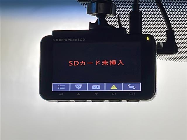 アルファードハイブリッド SR Cパッケージ 禁煙車 7人乗り 純正メーカーナビ(BT,フルセグ,CD/DVD,ラジオ) パノラマミックビューモニター JBLサウンド 純正フリップダウンモニター モデリスタエアロ シグネチャーイルミ 両側パワスラ(19枚目)