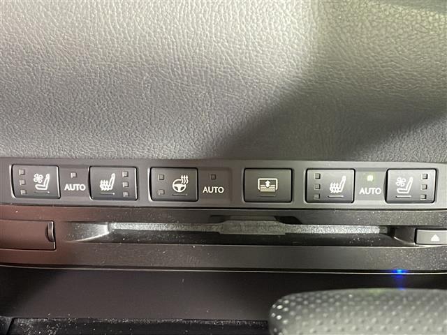 ＥＳ ＥＳ３００ｈ　Ｆスポーツ　禁煙車　ワンオーナー　ムーンルーフ　純正１２．３インチナビ　フルセグＴＶ　ＣＤ　ＤＶＤ　Ｂｌｕｅｔｏｏｔｈ　バックカメラ　レクサスセーフティシステム　ＢＳＭ　デジタルインナーミラー　赤レザーシート（8枚目）