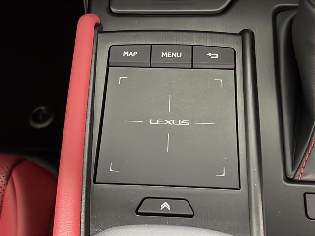 ＥＳ ＥＳ３００ｈ　Ｆスポーツ　禁煙車　ワンオーナー　ムーンルーフ　純正１２．３インチナビ　フルセグＴＶ　ＣＤ　ＤＶＤ　Ｂｌｕｅｔｏｏｔｈ　バックカメラ　レクサスセーフティシステム　ＢＳＭ　デジタルインナーミラー　赤レザーシート（16枚目）