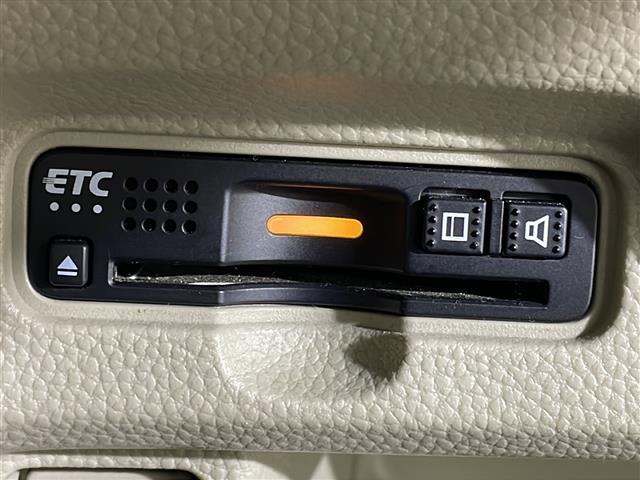 N-BOX G・Lホンダセンシング 禁煙車 ホンダセンシング 社外ナビ CD DVD バックカメラ ビルトインETC USB入力端子 アクティブクルーズコントロール LEDヘッドライト 片側パワースライド スペアキー 取扱説明書 保証書(7枚目)