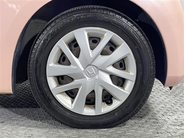 N-BOX G・Lホンダセンシング 禁煙車 ホンダセンシング 社外ナビ CD DVD バックカメラ ビルトインETC USB入力端子 アクティブクルーズコントロール LEDヘッドライト 片側パワースライド スペアキー 取扱説明書 保証書(32枚目)