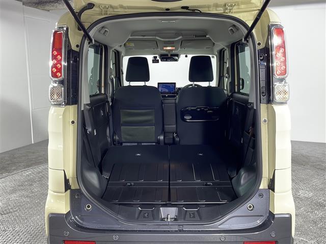 【トランクルーム】トランクルームにもしっかり荷物も積み込めます！！