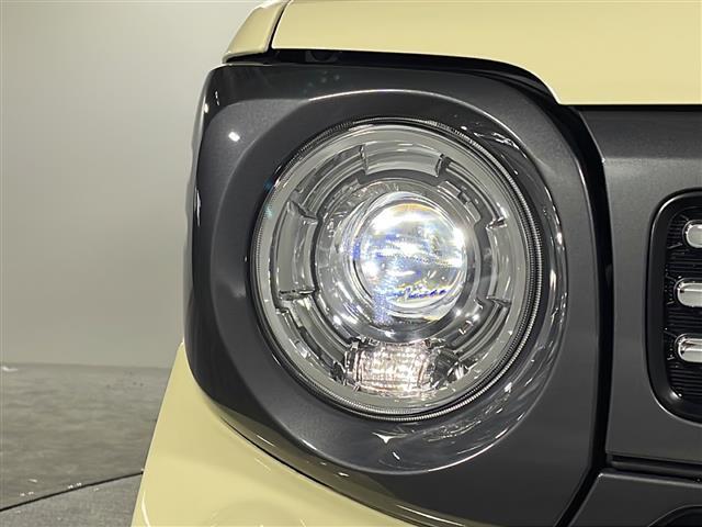 【ＬＥＤヘッドライト】消費する電力が少なく耐久年数が長いのが特徴のヘッドライトです。さらに長持ちさせたい方は、ヘッドライト・フロントガラスなどのコーティングもご用意しています。