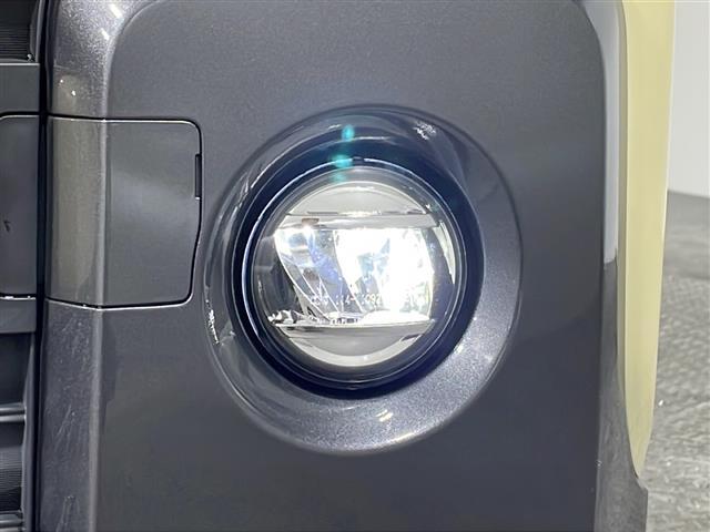 【　フォグランプ　】日本語で霧灯（むとう）と呼ばれるフォグランプは、その名の通り濃い霧が発生した際などに点灯させて、視界を確保する重要なランプです！